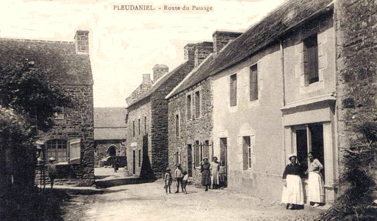 Ville de Pleudaniel (Bretagne)