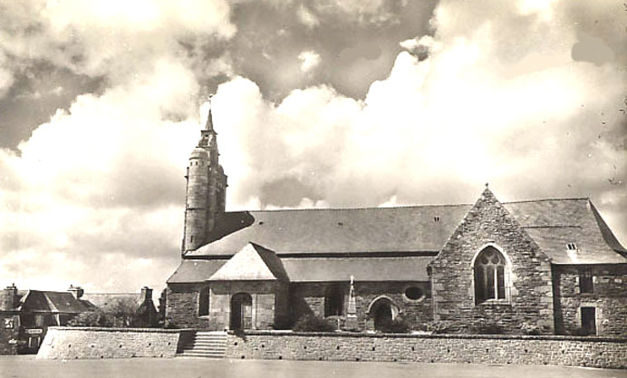 Eglise de Pleudaniel (Bretagne)