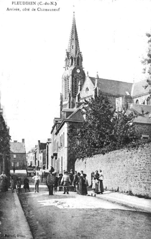 Eglise de Pleudihen-sur-Rance (Bretagne).