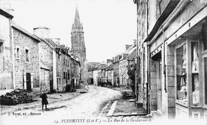 Ville de Pleurtuit (Bretagne).