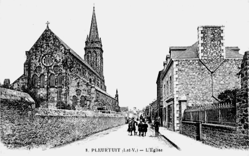 Eglise de Pleurtuit (Bretagne).