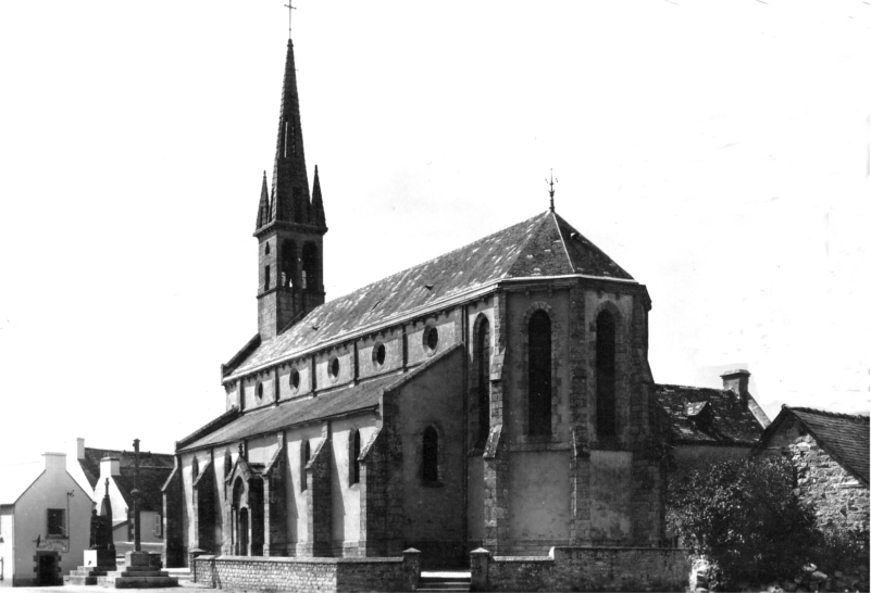 Eglise de Pleuven (Bretagne).