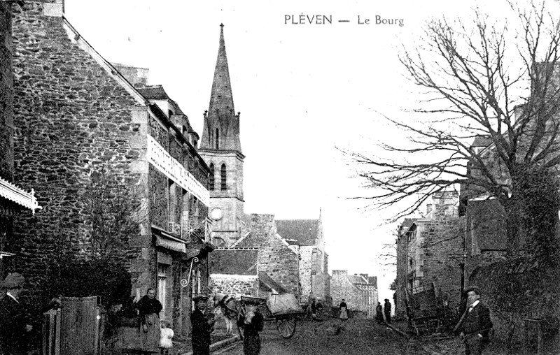 Ville de Pléven (Bretagne).