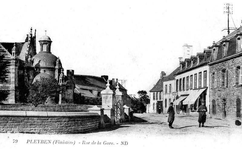 Ville de Pleyben (Bretagne).