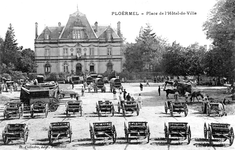 L'Hôtel de Ville de Ploërmel (Bretagne)