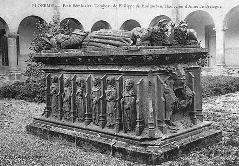 Le petit séminaire de Ploërmel et le tombeau de Philippe de Montauban (Bretagne)