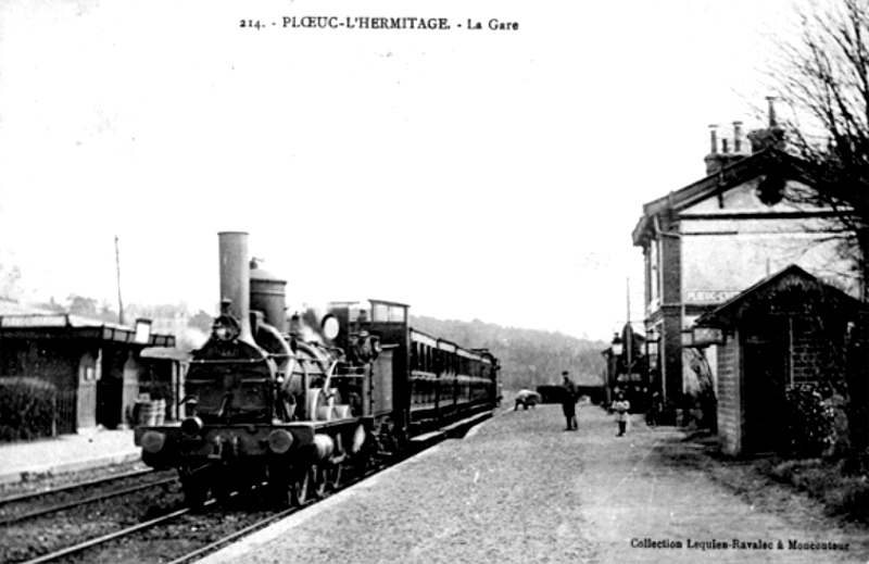 Gare de Ploeuc-sur-Li (Bretagne).