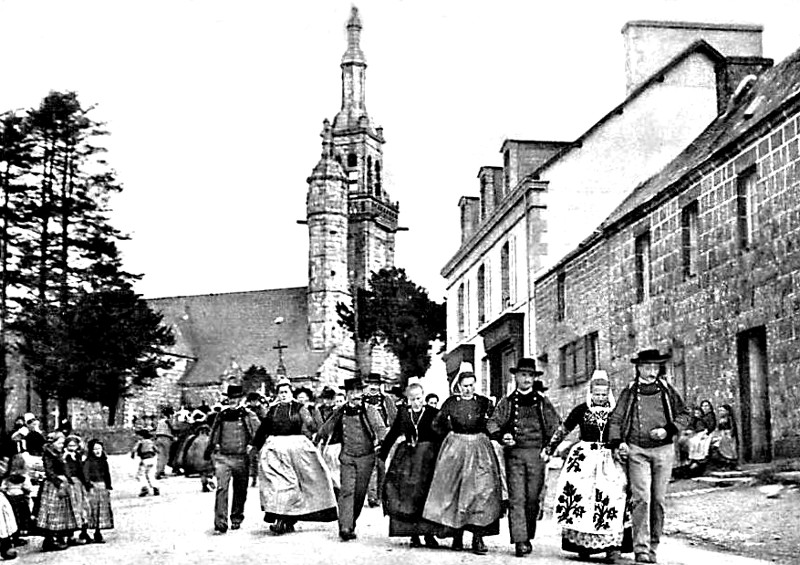 Ville de Plogonnec (Bretagne).