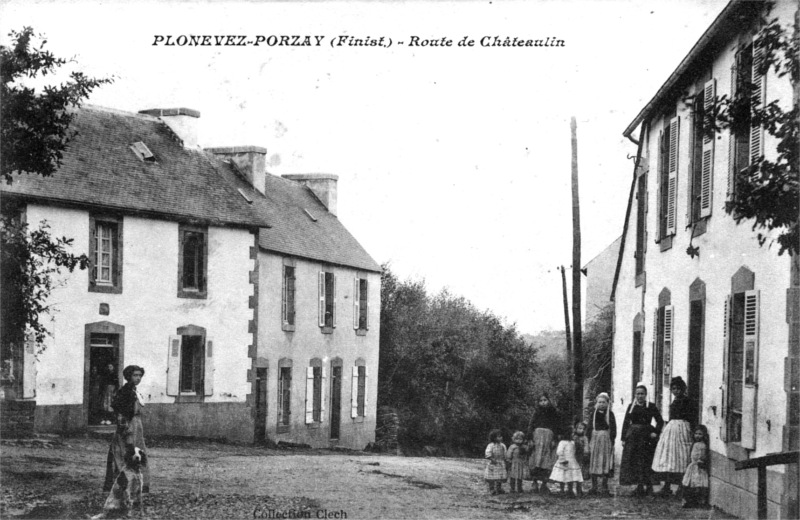 Ville de Plonévez-Porzay (Bretagne).