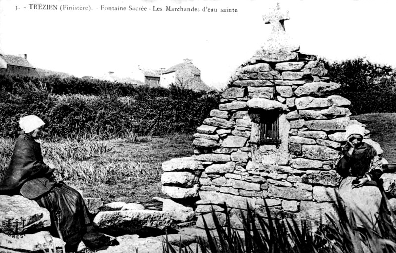 Fontaine de Trzien  Plouarzel (Bretagne).