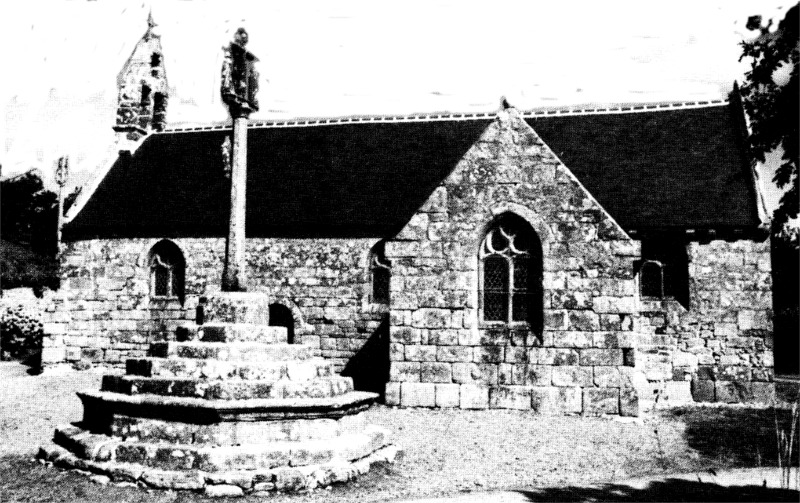 Chapelle de Sainte-Ptronille  Ploudaniel (Bretagne).