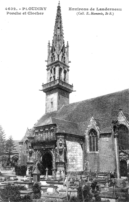 Eglise de Ploudiry (Bretagne).