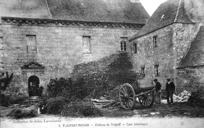 Manoir de Plougat-Moysan (Bretagne).