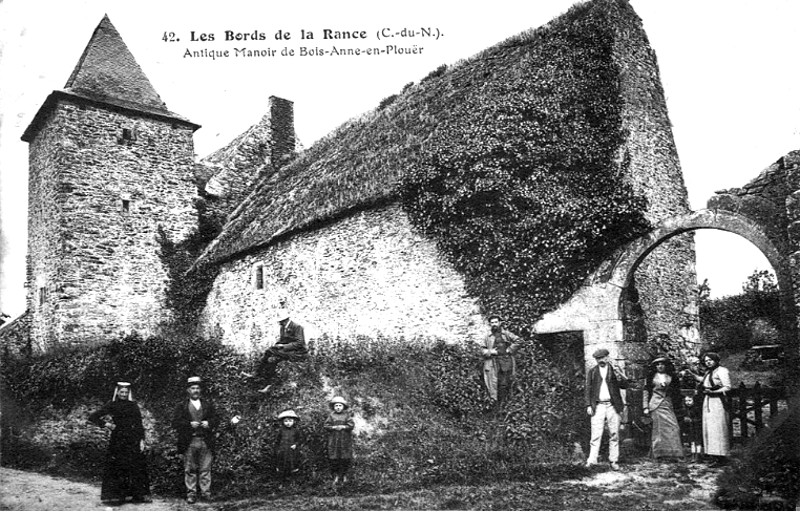 Ville de Plour-sur-Rance (Bretagne) : manoir du Bois-Anne.