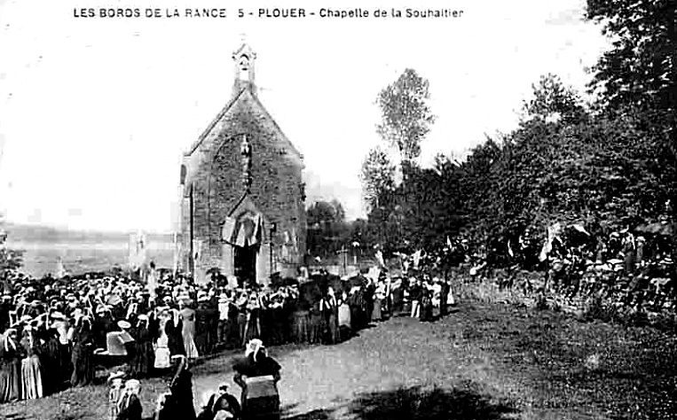 Ville de Plour-sur-Rance (Bretagne) : chapelle de la Souhaiti.