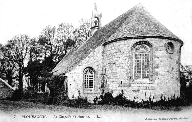 Ville de Plouzoch (Bretagne) : chapelle Saint-Antoine.