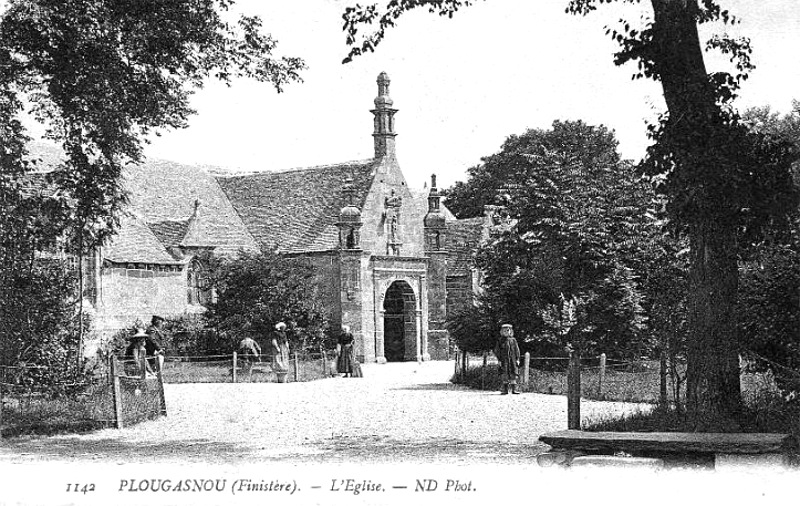 Eglise de Plougasnou (Bretagne).