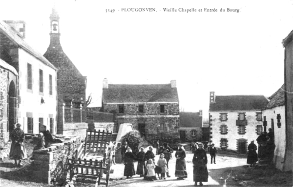 Rue de Plougonven (Bretagne).