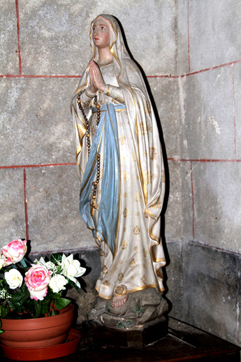 Statue de l'glise de Plougonver, en Bretagne