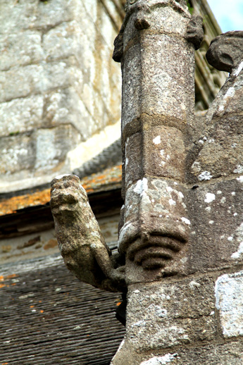 Gargouille de l'glise de Plougonver, en Bretagne