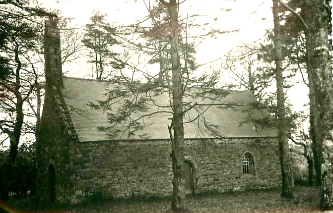 Chapelle Saint-Tugdual de Plougonver, en Bretagne