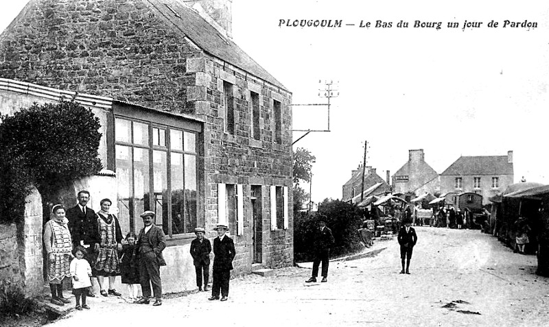 Ville de Plougoulm (Bretagne).