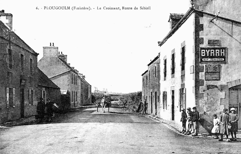 Ville de Plougoulm (Bretagne).