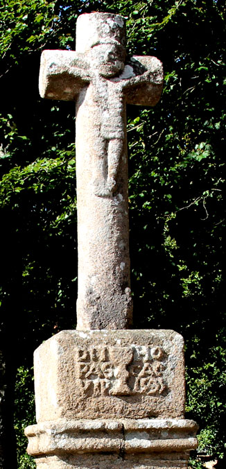 Calvaire de la Chapelle Saint-Gonry de Plougrescant (Bretagne)