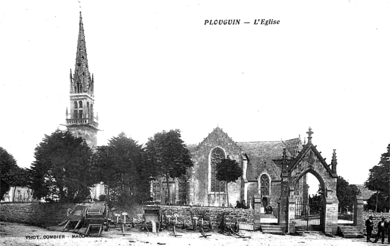 Eglise de Plouguin (Bretagne).
