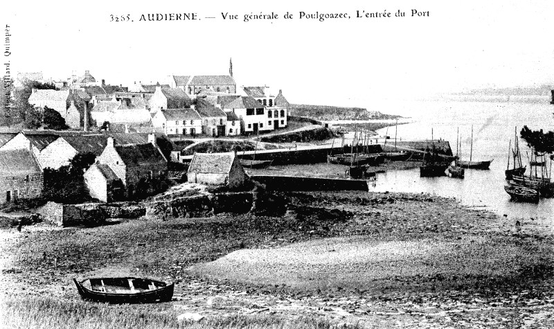 Poulgoazec : Ville de Plouhinec (Bretagne - Finistère).