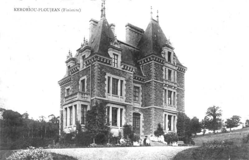 Chteau ou Manoir de Ploujean (Bretagne).