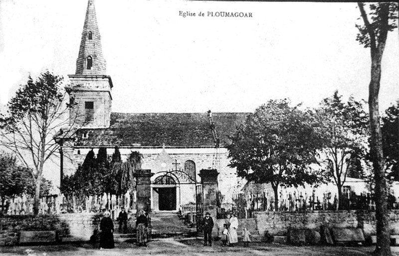 Eglise de Ploumagoar (Bretagne).