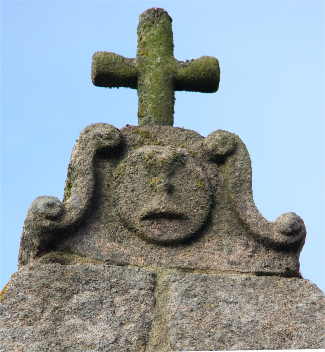 Chapelle Notre Dame de Bon Voyage  Plounrin (Bretagne).