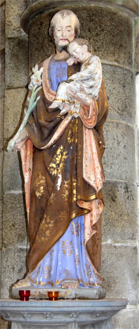 Statue de l'glise Saint Nrin de Plounrin (Bretagne).