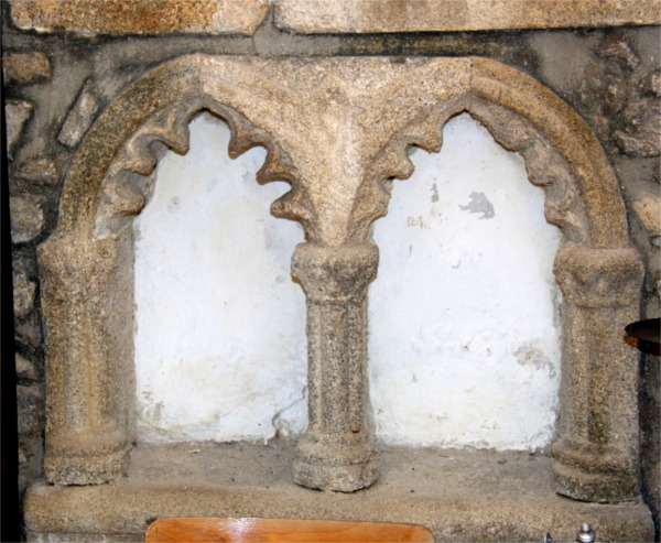 Eglise Saint-Nrin de Plounrin (Bretagne).