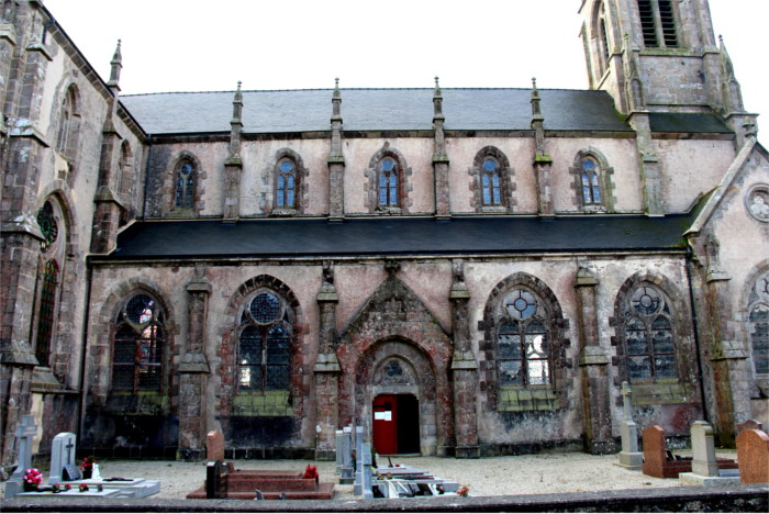 Eglise Saint-Nrin de Plounrin (Bretagne).