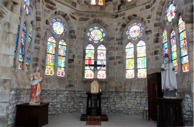 Eglise Saint Nrin de Plounrin (Bretagne).