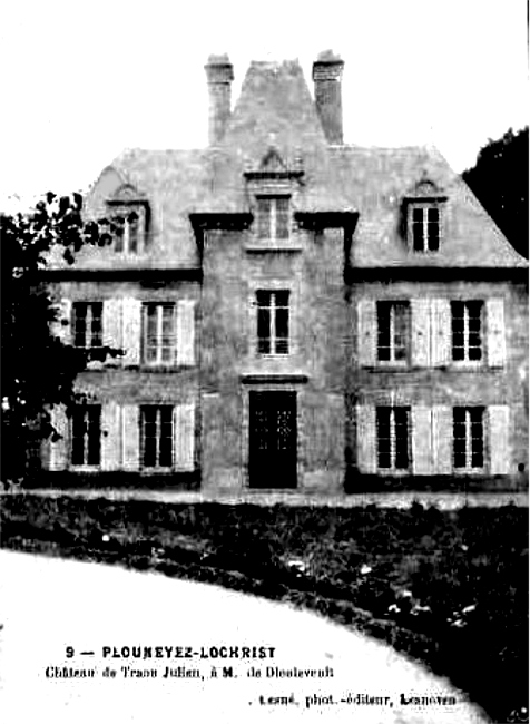 Manoir de Traonjulien  Plounvez-Lochrist (Bretagne).
