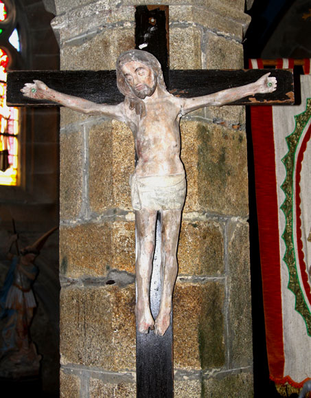 Statue de l'glise Saint-Pierre de Plounvez-Modec (Bretagne)