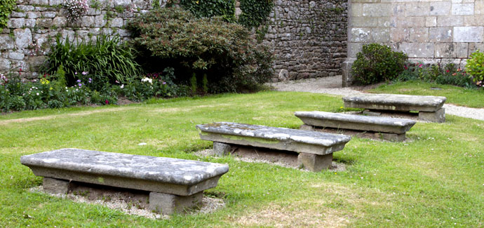 Eglise Saint-Pierre de Plounvez-Modec (Bretagne)