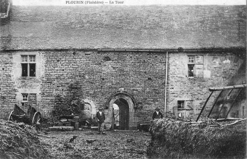 Manoir de La Tour  Plourin (Bretagne).