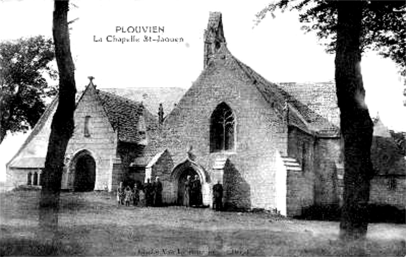Chapelle de Saint-Jaoua   Plouvien (Bretagne).