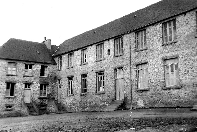 L'cole de Plouy (Bretagne).