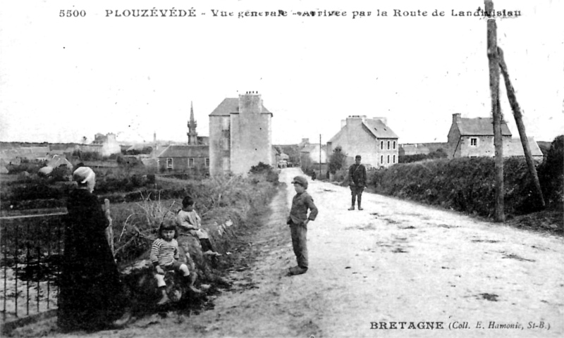 Ville de Plouzévédé (Bretagne).