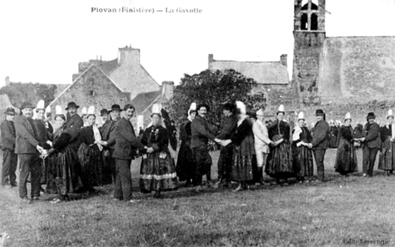 Ville de Plovan (Bretagne).