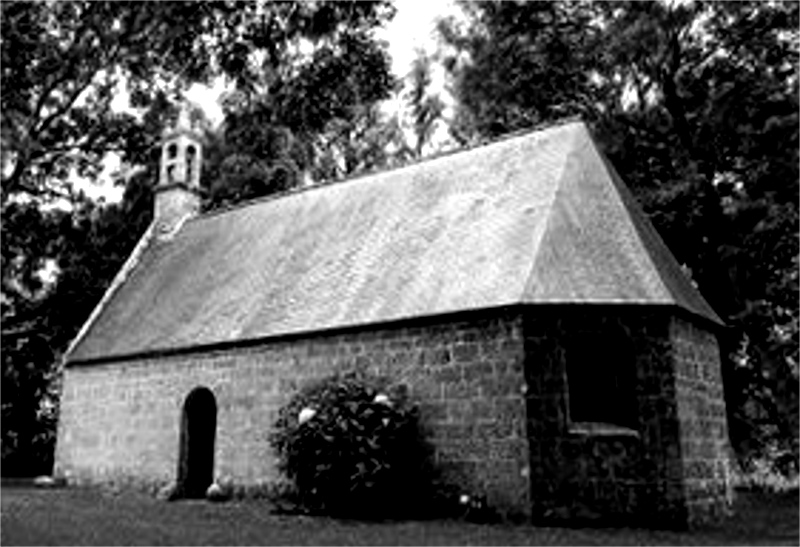 Chapelle Saint Ronan  Plozvet (Bretagne).