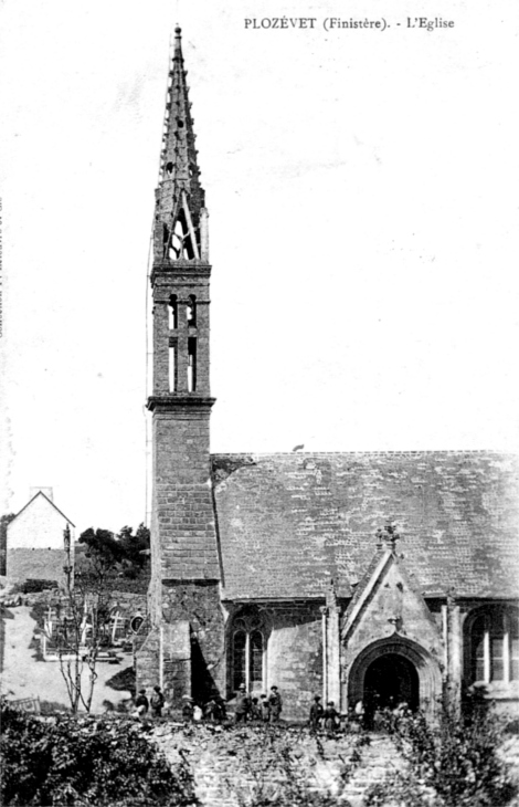 Eglise de Plozvet (Bretagne).