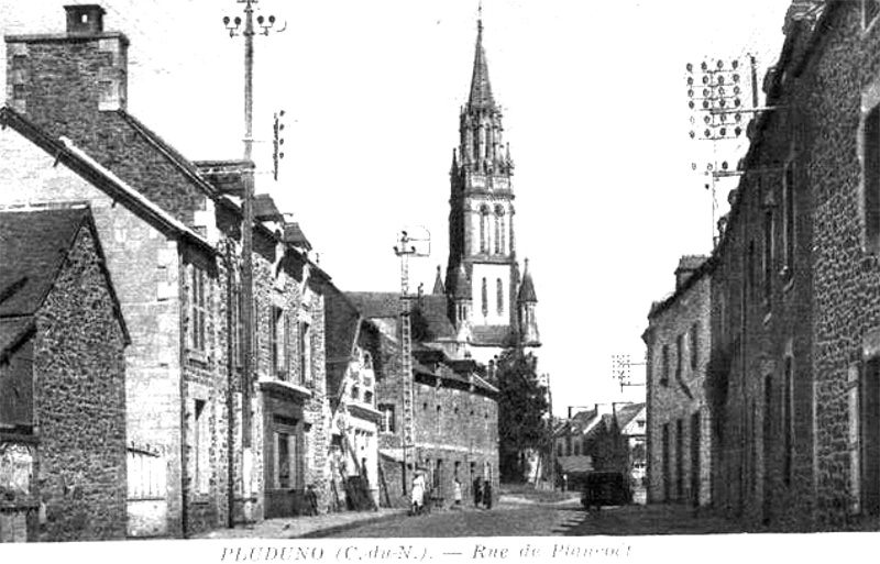 Ville de Pluduno (Bretagne).
