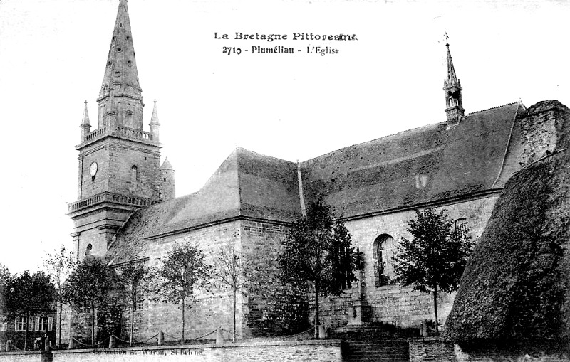 Eglise de Pluméliau (Bretagne).