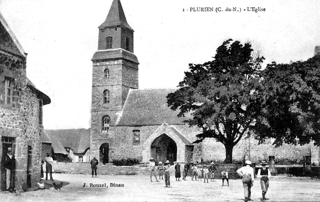 Eglise de Plurien (Bretagne).